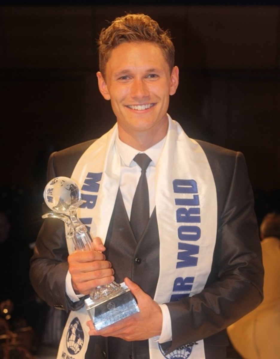 mr world premiere movies